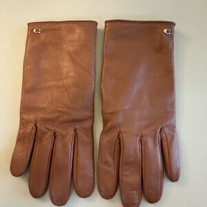 Coach Tan Leather Gloves